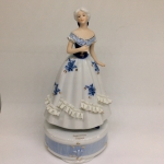 Porcelain musical figurine "Snow White"  23 сm